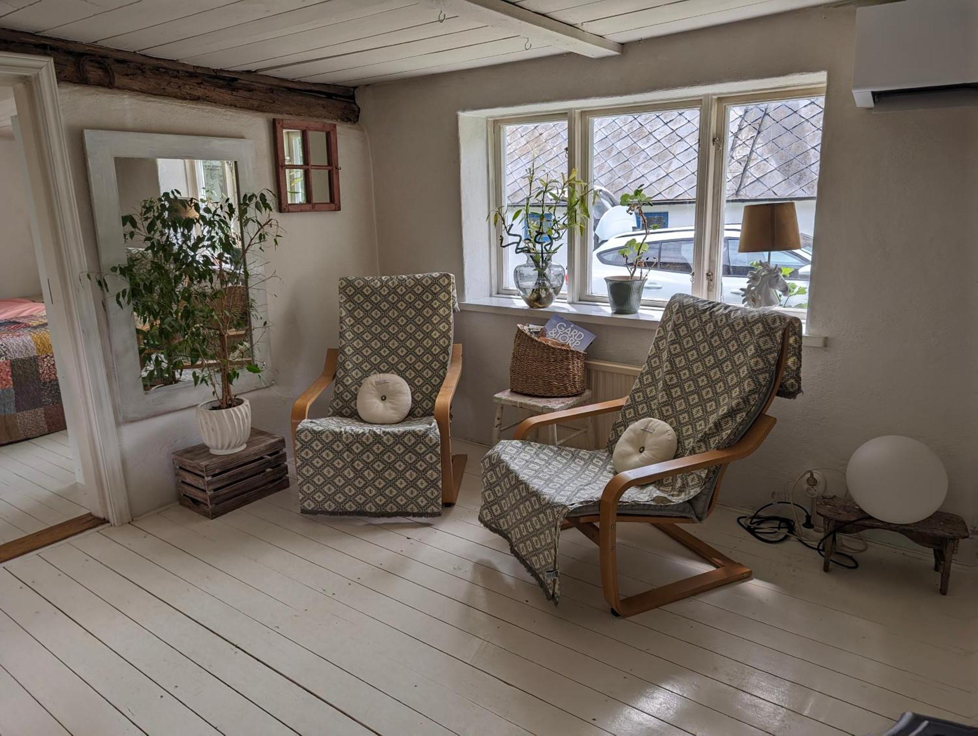 Millans Dockhus Villa Onslunda Exteriör bild